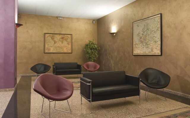 Hotel Airone