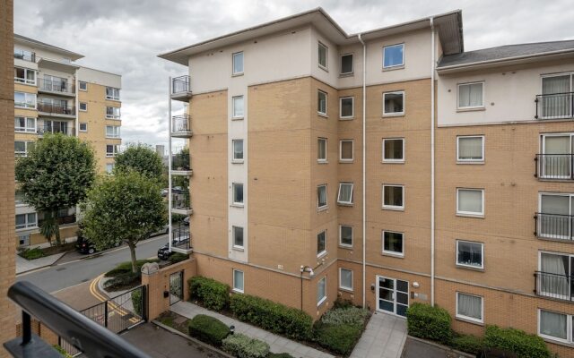 Settlers Court London Docklands East India Quays By Ash Cosy Apartments