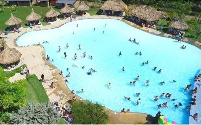 Estancia Los Potros