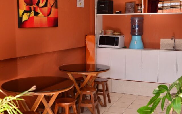 Hospedaje Keros Bed & Breakfast