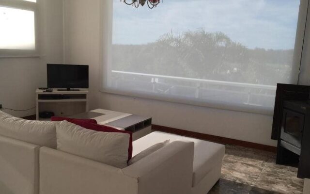 Las Piedras VIP Lodging