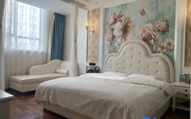 Mianxian Kaixuan Theme Hotel