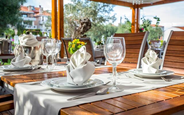 Kassandra Village Resort
