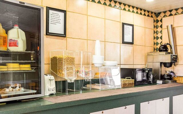 Magnuson Hotel Little Rock South