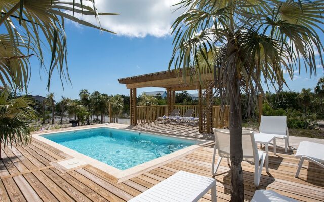 See Sea by Eleuthera Vacation Rentals