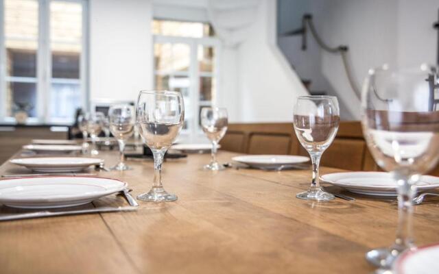 La Maison D'Aristide Family House In City Center