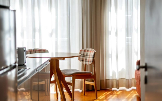 Mouzinho 129 - Sobreiro