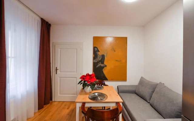 Romantic Apartment Prague near Charles Bridge