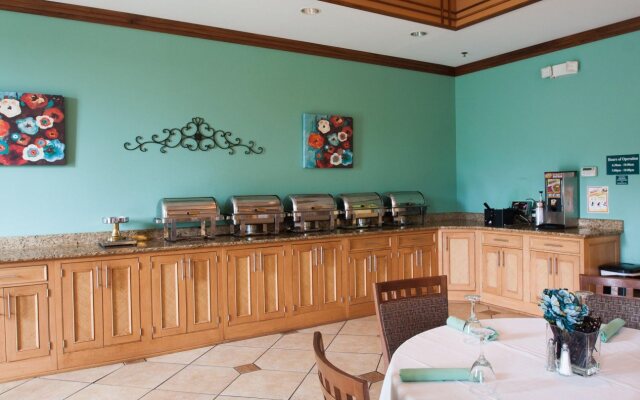 Delta Hotels by Marriott Huntington Mall