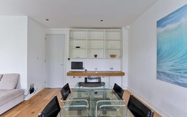 3BR Duplex + Balcony!