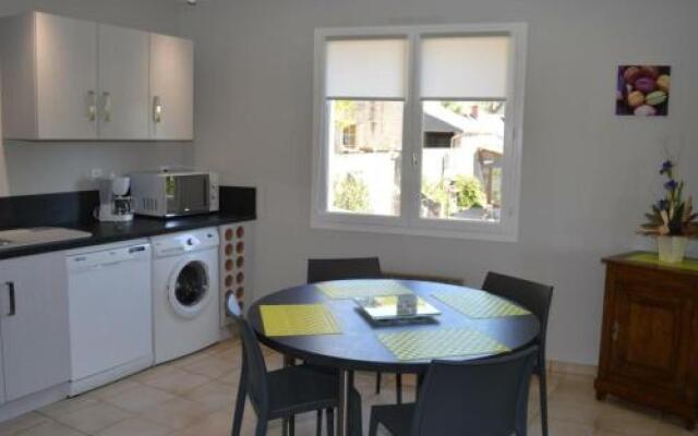 House Du Domaine Darragon 2