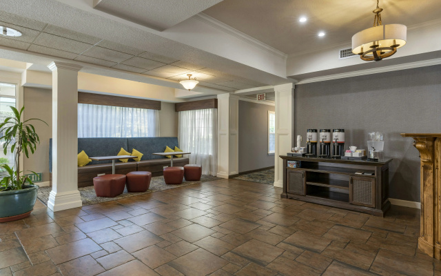 Hampton Inn Ukiah CA