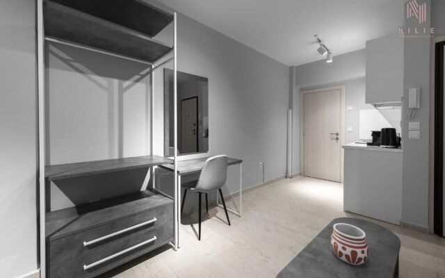 Modeco Nilie Hospitality MGMT