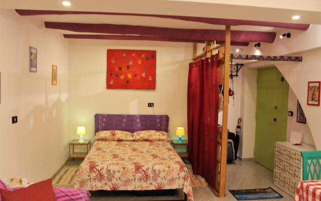 Matis House, historic center, San Domenico square