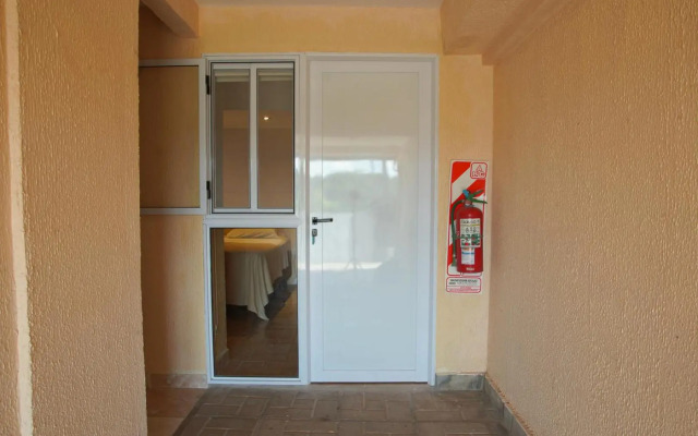 ISONDU Suites & Breakfast