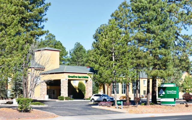 GreenTree Inn & Suites in Pinetop