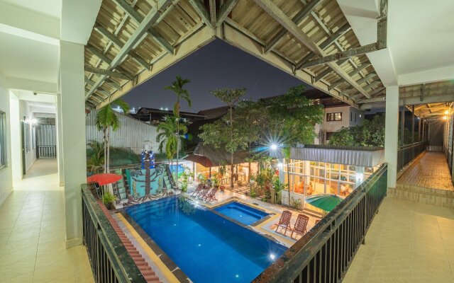 Lotus Bleu Guest House