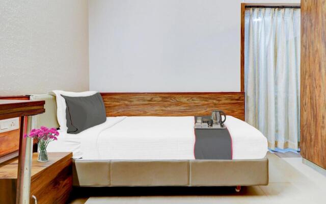 Hotel Green Nest Suites