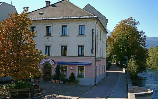 Bistro's Bed - Breakfast