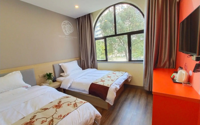 Shell Shanghai Jiading District Yumin Road Hotel