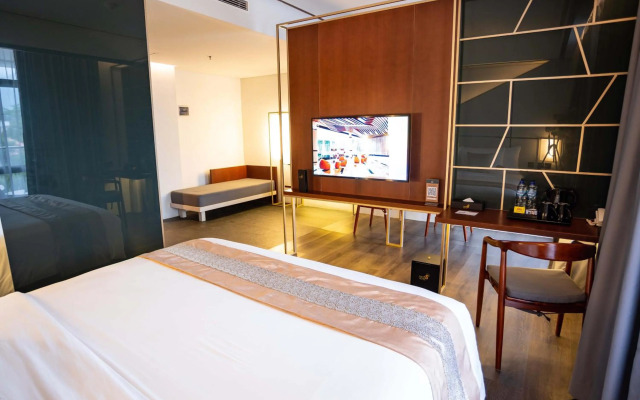 Rayz UMM Hotel Malang