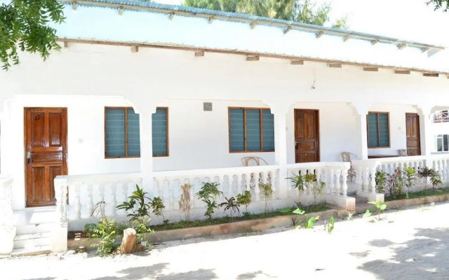Union Beach Bungalows