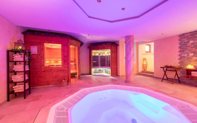 Hotel Alpina Ros Demming
