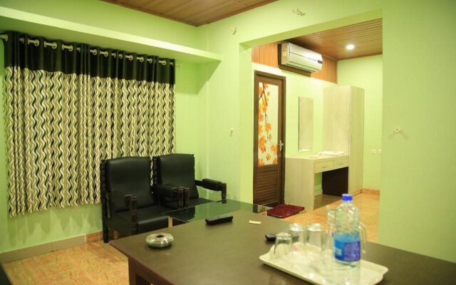 Pulikkal Tourist Home