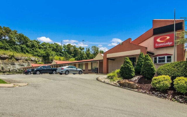 Econo Lodge Pittsburgh