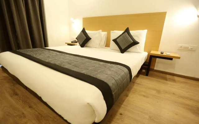 Hotel Yellow Saffron