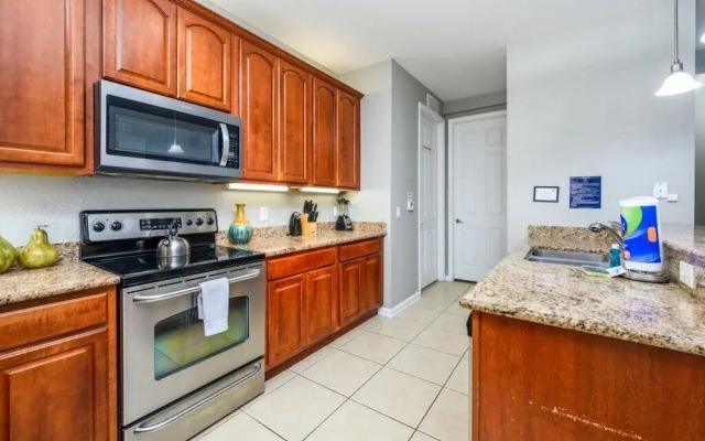 Stunning Vacation Condo - Vista Cay Resort - 2008