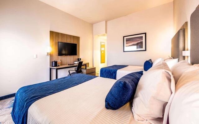 Comfort Inn Hermosillo Aeropuerto