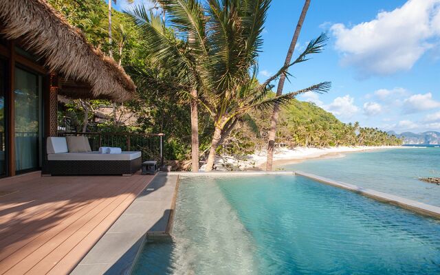 Pangulasian Island Resort