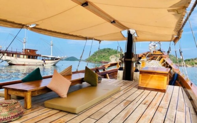 Samara II Liveaboard