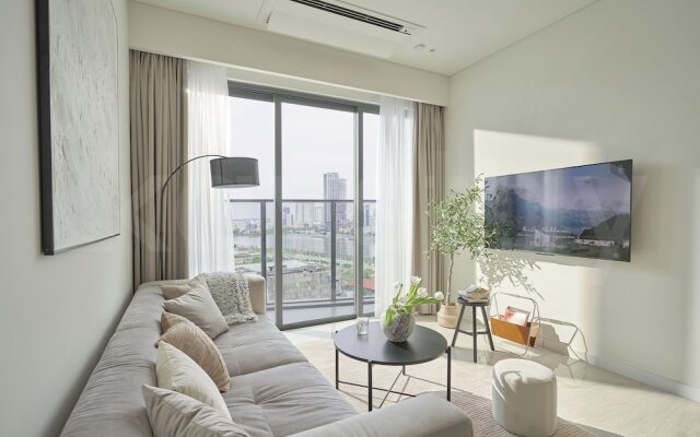 The Metropole Opera Residence by Kaystay