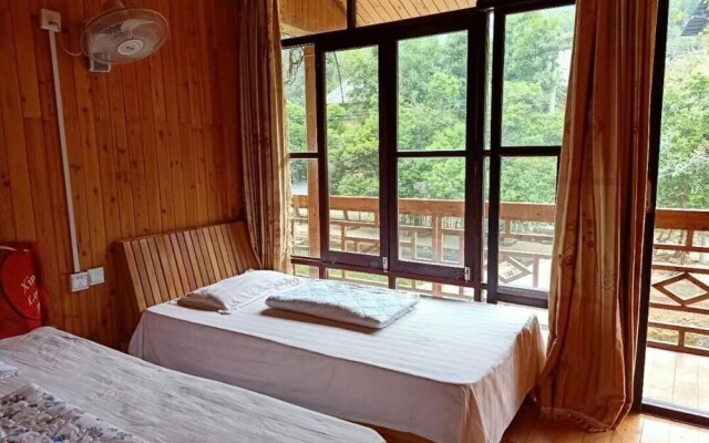 Natural Lodge Homestay