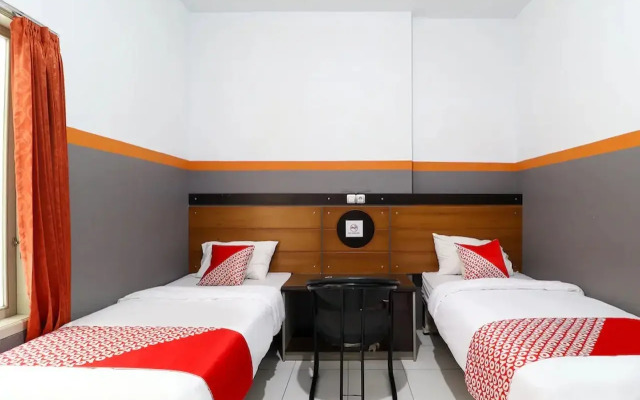 Hotel O Garut near Alun-Alun Tarogong formerly Wisma Etiga