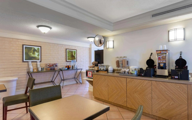 La Quinta Inn Huntsville Research Park