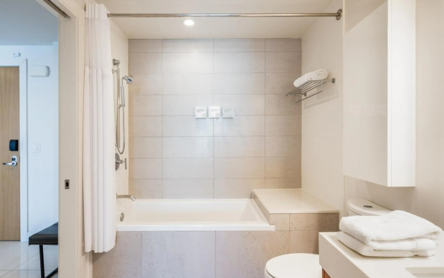 Level Furnished Living