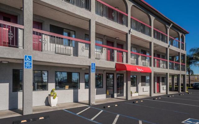 Red Roof Inn Stockton