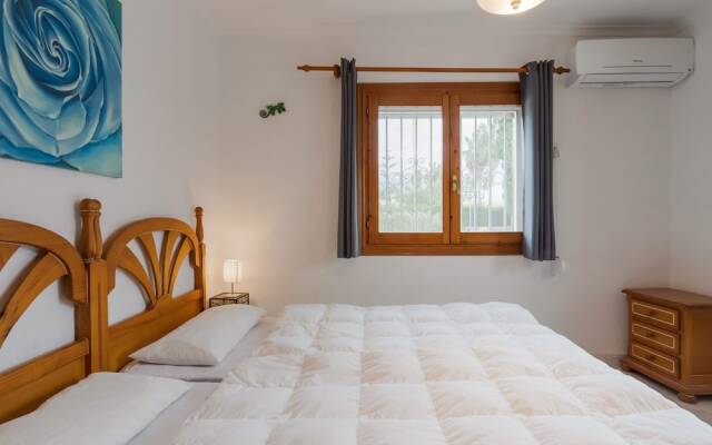Enchanting Villa in El Verger With Swimming Pool