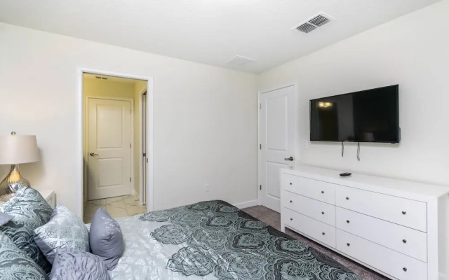 6 Bedroom Villa With GR and Pool