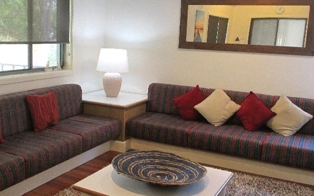 Eucalypt 3 Bedroom Deluxe Family Cottage – Guest Rooms – Cams Wharf
