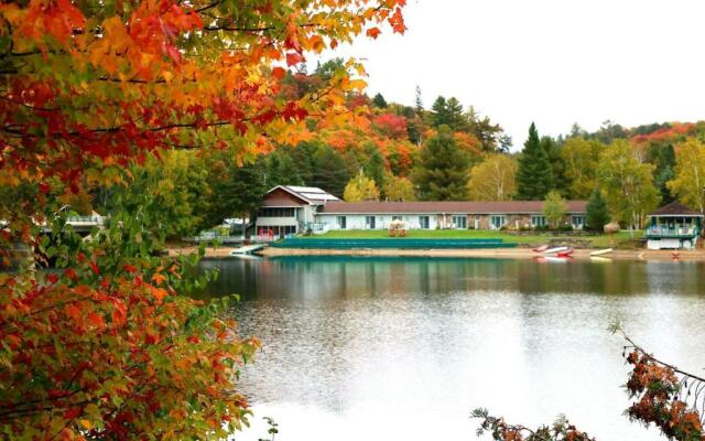 Algonquin Lakeside Inn