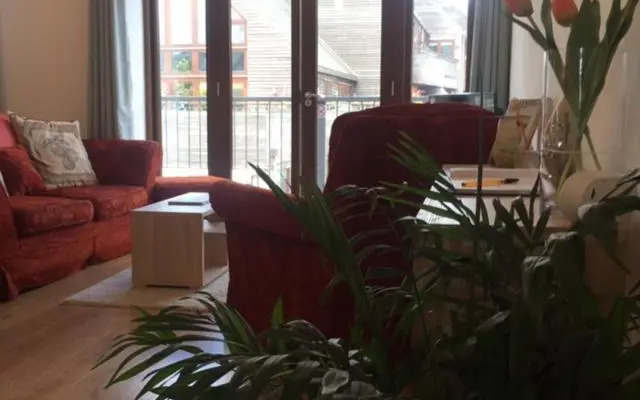 Tidemill House Apartment