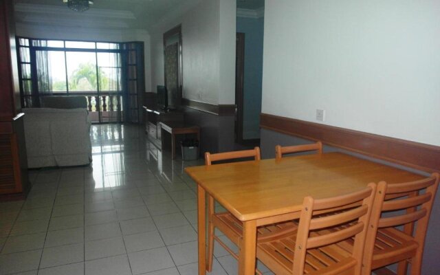 Jinhold Hotel & Serviced Apartment
