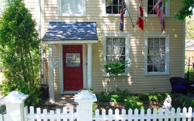 Apple Tree Historic B&B
