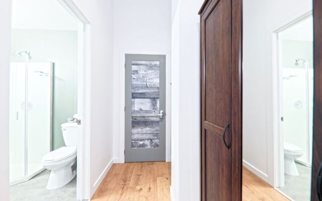 HoMa HomeStay Hotel by Olympic Stadium Montreal (Auberge/Hostel)