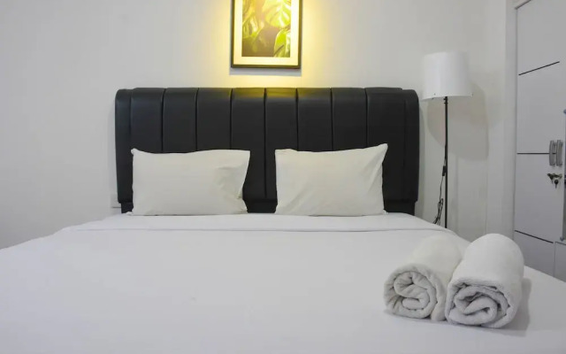 Elegant and Comfy Studio at Bassura City Apartment