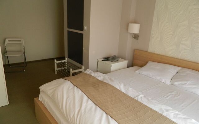 Hotel City Central International